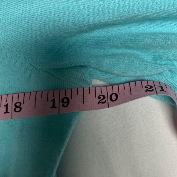 Lilly Pulitzer Caridgan, Teal, SIze Large, Excellent Preloved Condition - Picture 8 of 9